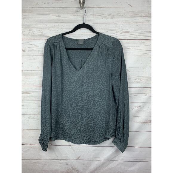 ASOS ICHI Blouse Womens Medium Grey Black‎ Animal print Long Sleeve Shirt V Neck - Picture 1 of 6